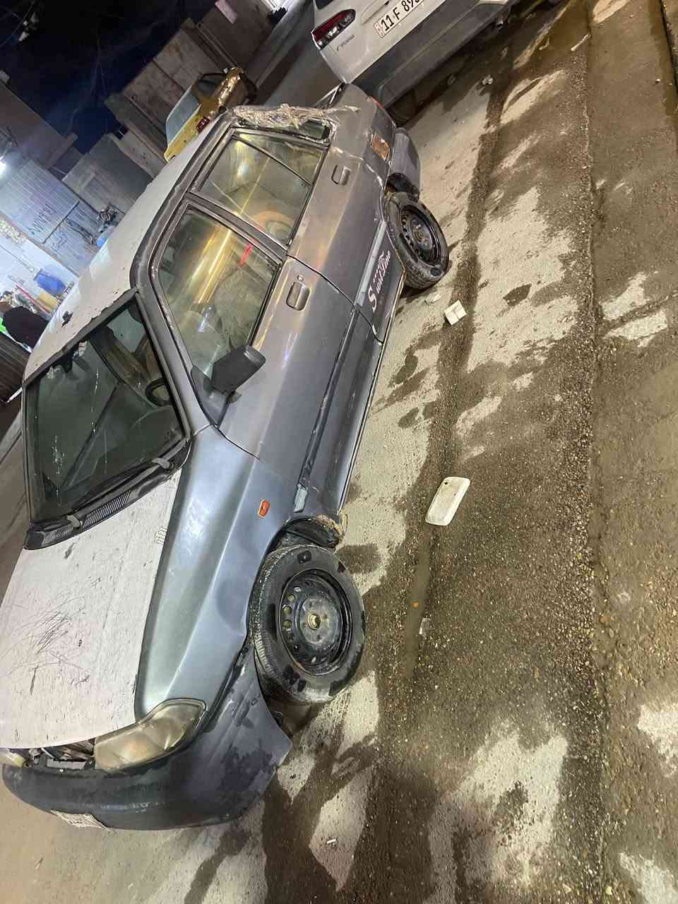 سلام عليكم للبيع سايبا مديل 2012 رقم صدامي خصوصي كير نضيف مكينه بداية بخار  كهربائيات شغاله صدر جديد بدن راعي اسكفل سرقه سنويه كارتونيه صاقطه ب 17 السعر 10 المكان بغداد الشعب ***********
