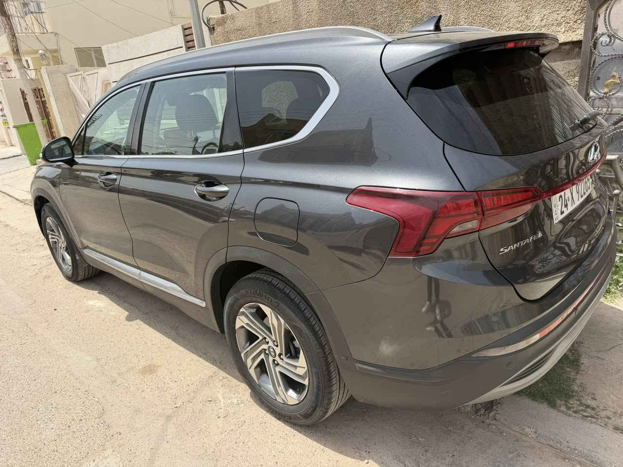 للبيع او مراوس F150 او رام
بنفس السعر
سنتافي موديل 2022 حادث جاملغ خلفي فقط وصور الحادث مرفقة السياره مال بيت وماشيه 30 نضيفه جداً ومابيها مصرف ولا دينار تراي وين ميعجبك 

- بصمه 

- تشغيل عن بعد 

- تدفئه بالكشنات 

- كامره 

- حساسات 

- رادار تحديد مسار 

- اوتو ستوب يعني بالازدحام تطفى 

- شاشه كببره وتدعم ابل كار بلي

- قطعتين تبريد والتبريد ثلج ماشاء الله 

السياره جاهزه من كل شي ومابيها نقص 

مكان السياره بغداد

السعر 210$ 

للاستفسار الاتصال على الرقم او واتساب ***********
