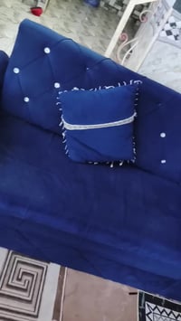 ١٠مقاعد • اسود • ما بيه ضرر