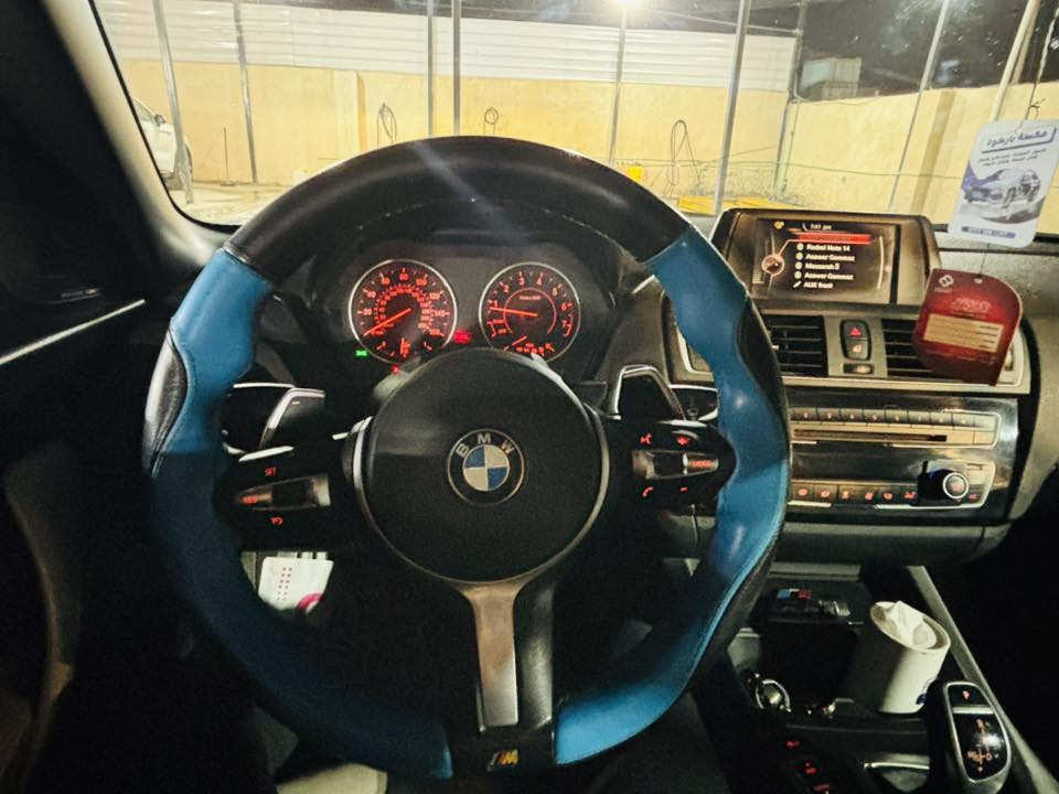 سلام عليكم 
bmw 228 xi كشف 
موديل 2017 
لون مميز 
رقم بغداد حلو 
سياره باسمي شرط تحويل مباشر ثاني يوم 
محرك اربعه سلندر بور تيربو 
كير و محرك مكفول 
حادث السياره خلفي 
جنطه وربع جاملغات الخلفيه 
مكان السياره كربلاء 
رقم الهاتف *********** 
مواصفات سياره معرفه  
 اي استفسار اتصل على رقم واني خادم 
سعر سياره 170 وبيه مجال
