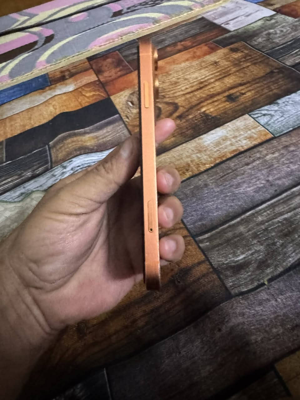 ايفون اكس ار محور 17 الذاكره 128 بطاريه 100 فيسايدي شغال شاشه اصليه ضرر الظهر مفطورر السعر 200   بغداد الحسينيه ***********
