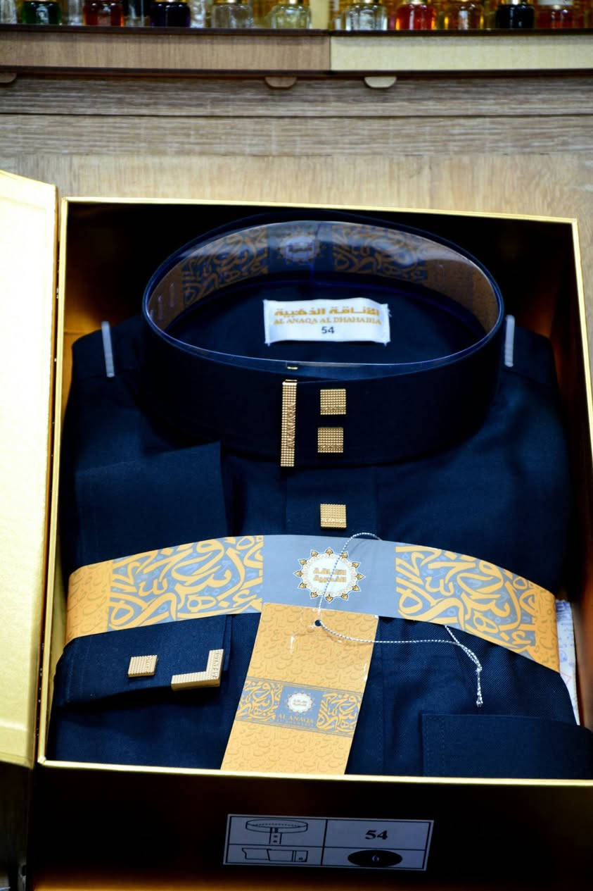 أواخر الأناقة الذهبية – علبة فاخرة
👔 خمس ألوان أنيقة🤎🖤💙✔️
📏 المقاسات: 52 / 54 / 56 / 58

📱 واتساب: 0549849277


**إذا كنت صاحب هذا الإعلان وتريد حذفه لأي سبب، رجاءا أرسل رسالة إلى الدعم الفني**