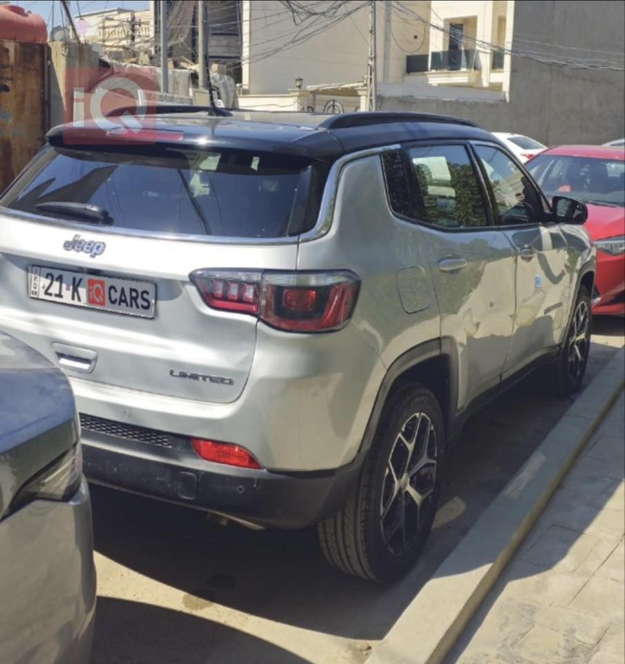 جيب كومباس 2025 السياره لمتد حادثها بل اخير موجود محركها 2000 توربو.رقمها سليمانيه بأسمي تحويل شوكت متريد السعر 168 وبيها مجال رقمي ***********
