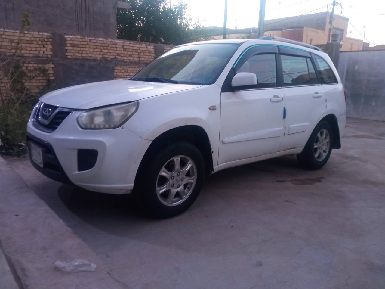 تيكو موديل 13 كير تماتيك مكينه حداديه كهربائي تبريد مكفولة سياره حلوه ونظيفه مكفولة  من الضربه والصبغ تخم تايرات نظيفات شاشه مكان سياره بلحله سعر 45 وبها مجال حك الجيه ***********
