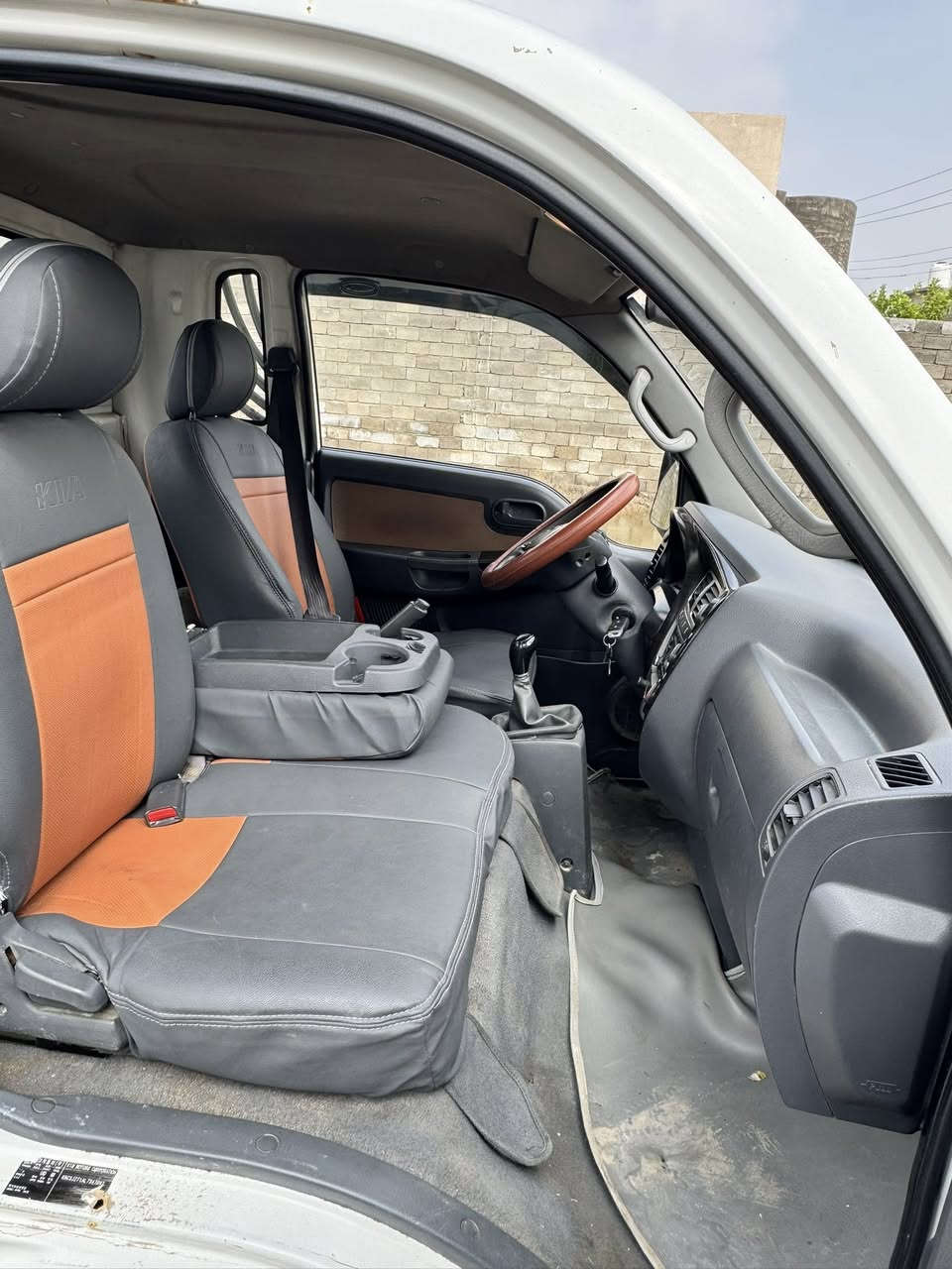 كيا موديل 2020 السيارة كفاله عامة / عدى باب السايق مبدل / رقم بغداد تحويل مباشر  / مكان السياره ديالى / بعقوبه / السعر ( 125 ) وبيها مجال بسيط / (. ***********. )
