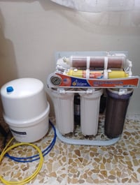 مرحبا عندي غراض للبيع ميز تواليت خشب عراقي توصي مامستعمل 165الف جرابي ...