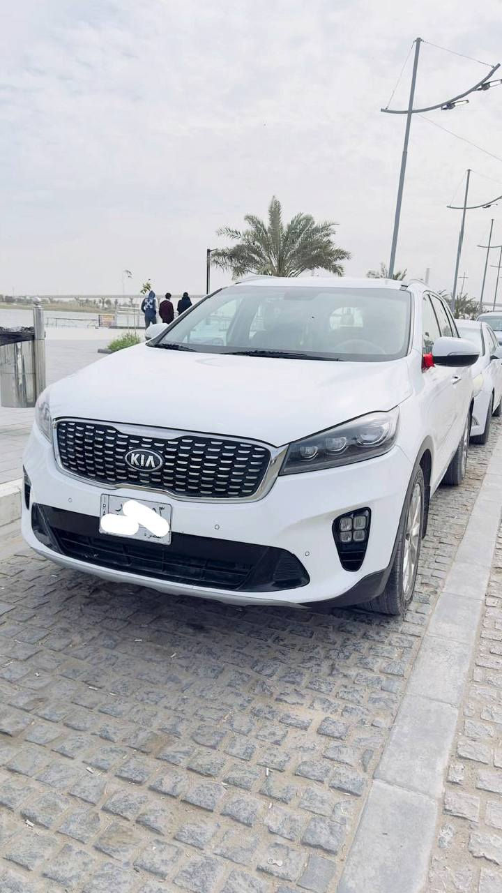 سلام عليكم 
سورنتو 2018 كفاله عماله 
مواصفاته  6v سلندر 
أشاير بل مري 
كشنات جلد كهربائيه 
بصمت أبواب 
بصمت تشغيل 
صندوك كهربائي 
قماره حديد 
3 قطع تبريد 
رقم بصرة ومكانه البصره تنومه 
رقم صاحب سياره
‏‪***********‬‏
