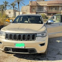 جراند شيروكي • ٢٠١٥ • باسمي