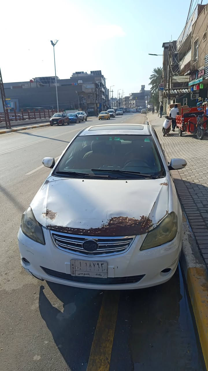 من رخصة الدمان المحترم
بي وايدي مديل 2016 بغداد عايزهه ترتيب 
العنوان بغداد الصليخ سبع ابكار مقابل محطة وقود السعر 28$,ورقه مطلوبه 400غرامات عل يشتري ***********
