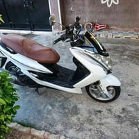 و رحمة الله ماجستا اس لون ابيض محرك 155cc   الدراجة نظيفة من ناحية الم...