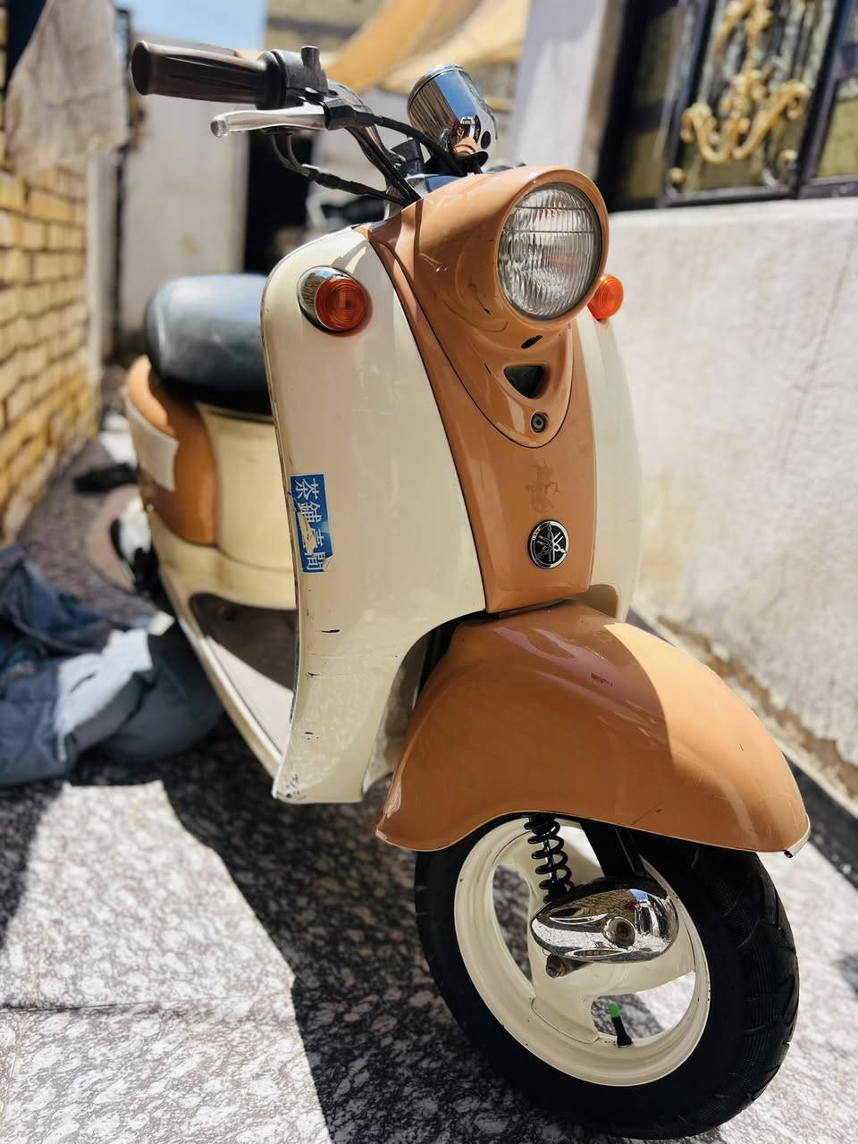 السلام عليكم دراجه مصريه للبيع
لون مميز 🤩🤩

دراجه حلوه صارلها 6. اشهر من طلعت من الحاويه مال الزيتون 
دراجه مكفوله لا مفتوحه ولا بيها كفرتجاري  نهضتها تخبل تعبر ال60🤯بيها زلوغ قليله 
السعر 600وبيها مجال حك الجيه الدراجه تسوه لان كلش حلوه
العنوان الناصريه مركز 
رقم الهاتف :***********
فقط بيع بدون مراوس
