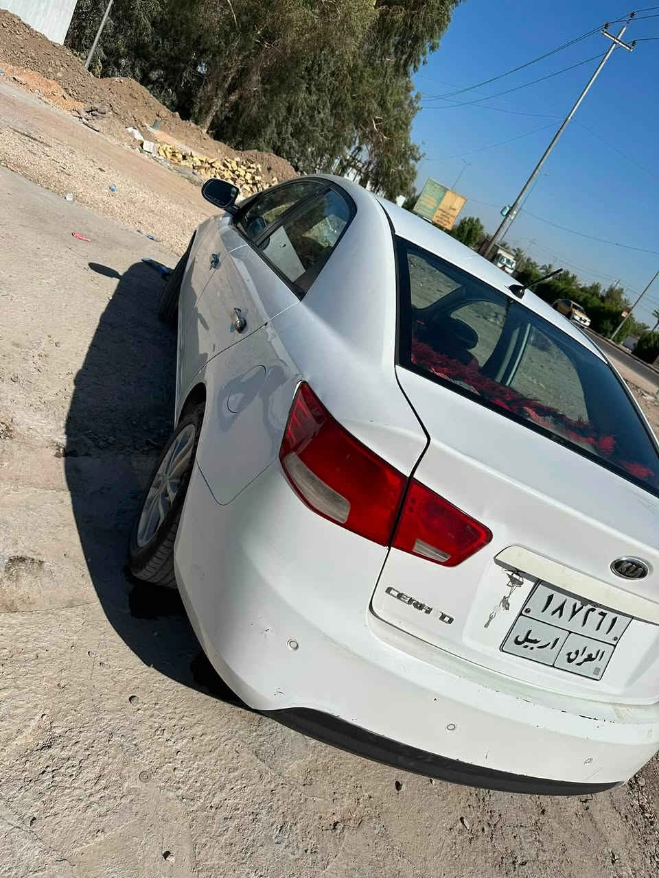 سلام عليكم للبيع سيرتو 11السياره مكفوله من الصبغ والبارد رقم اربيل سنويته صاقطه وحداديه تعبانه.تخم تاير جديد كير ومحرك جدد غرفته جديد مدوشمه عام  منضومه تبريد جديد مكانه حله ابو غرق ***********
