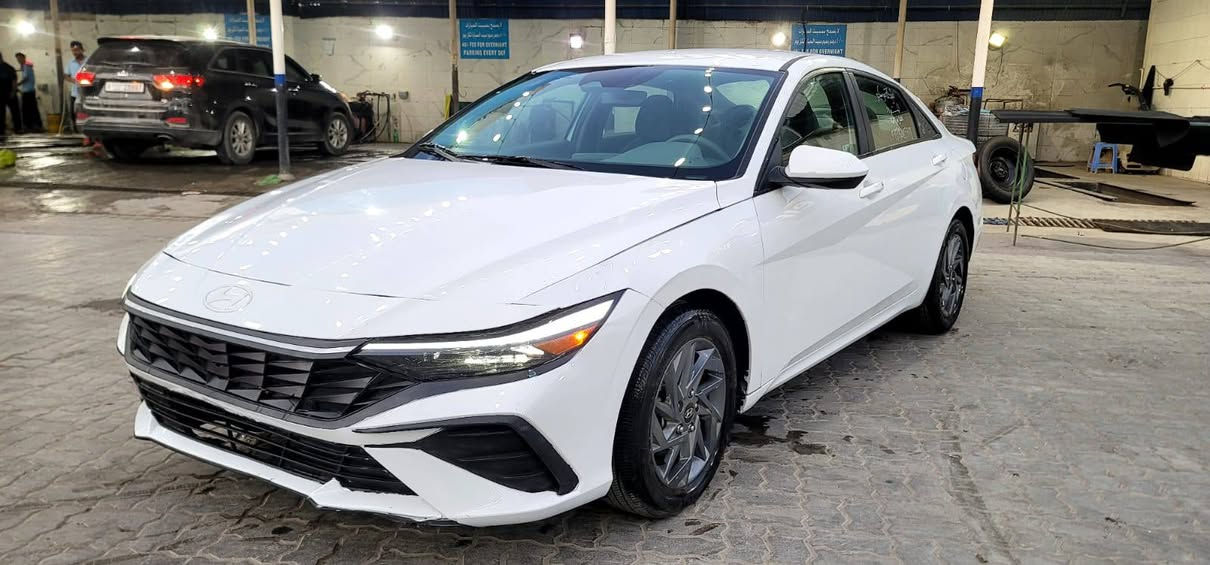 السلام عليكم النترة وارد امريكي
موديل 2024 دخول جديد بدون رقم
صور الحادث مرفق السعر 132 وبيه مجال 
العنوان بغداد
رقم الهاتف ***********
