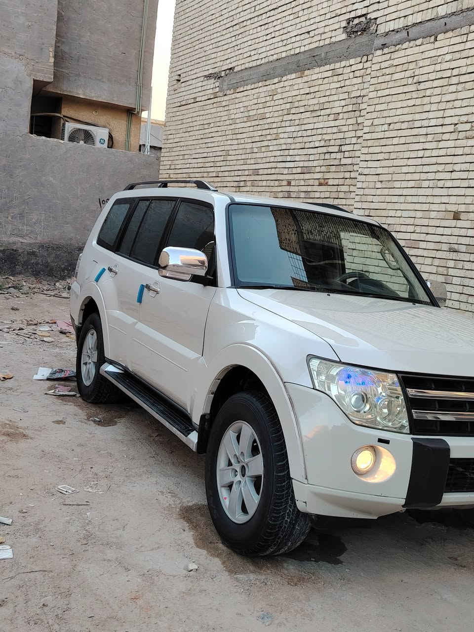 ميتسوبيشي باجيرو حبتور 2008
كفالة عامة ما عدا جاملغ جهة السايق اربع صابع بارد
رقم بغداد دولي بأسمي (تحويل مباشر)
فول مواصفات (أعلى فئة، واحد على واحد)
محرك 3000
السيارة على وضع الشركة (خليجي، جديدة، مال جناي)
فور ويل
كشنات جلد (كهربائي، تدفئة، تبريد)
اشارة بالمراية + مري شفط
تحكم ستيرن (ثلاث جهات)
فتحة سقف
تبريد 3 قطع
حساسات خلفية
ثلاجة
كير، مكينة، حدادية (خير من الله)
سيارة جديدة

مكان السيارة: كربلاء
السعر: 🟧 125معه المجال البسيط
للتواصل: ***********

#ميتسوبيشي_باجيرو_حبتور #باجيرو_حبتور_2008  #فول_مواصفات #كفالة #بيع_سيارات

