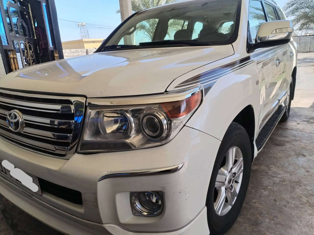 السلام عليكم
الاندكروز جكساره 2009 رقم بغداد دولي تحويل ثاني يوم 
مكفوله كفاله عامه عده قبق جنطه الفوك بيه رش  فقط 
كير محرك مكفولات 6سلندر 
فول مواصفات حداديه جديده 
بصمه 
فتحه 
تبريد 3 قطع ثلج 
7 راكب 
ماشيه 197 
تخم تاير جديد
اشاير امري 
هواي موصفات 
السعر 275 وبيه مجال 
***********
مكاني بغداد
