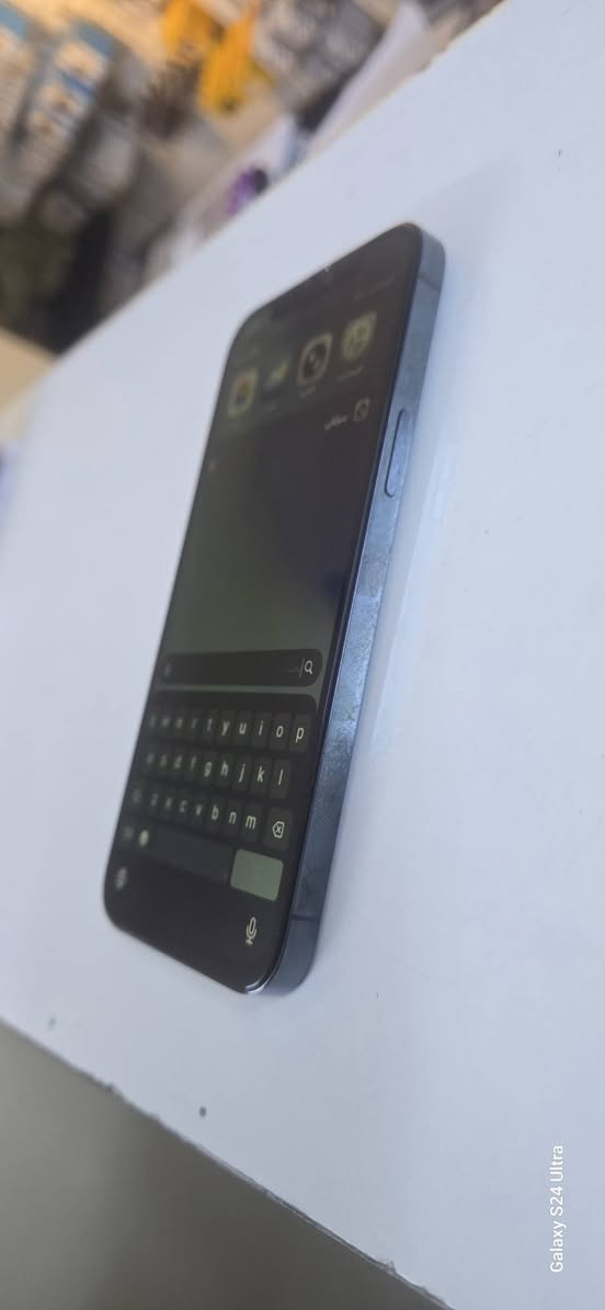 سلام عليكم ايفون 12 برو ماكس مبدل  ضهر ذاكرة 128  بطارية 77 مكاني بغداد السعر 325 نهايته  ***********
