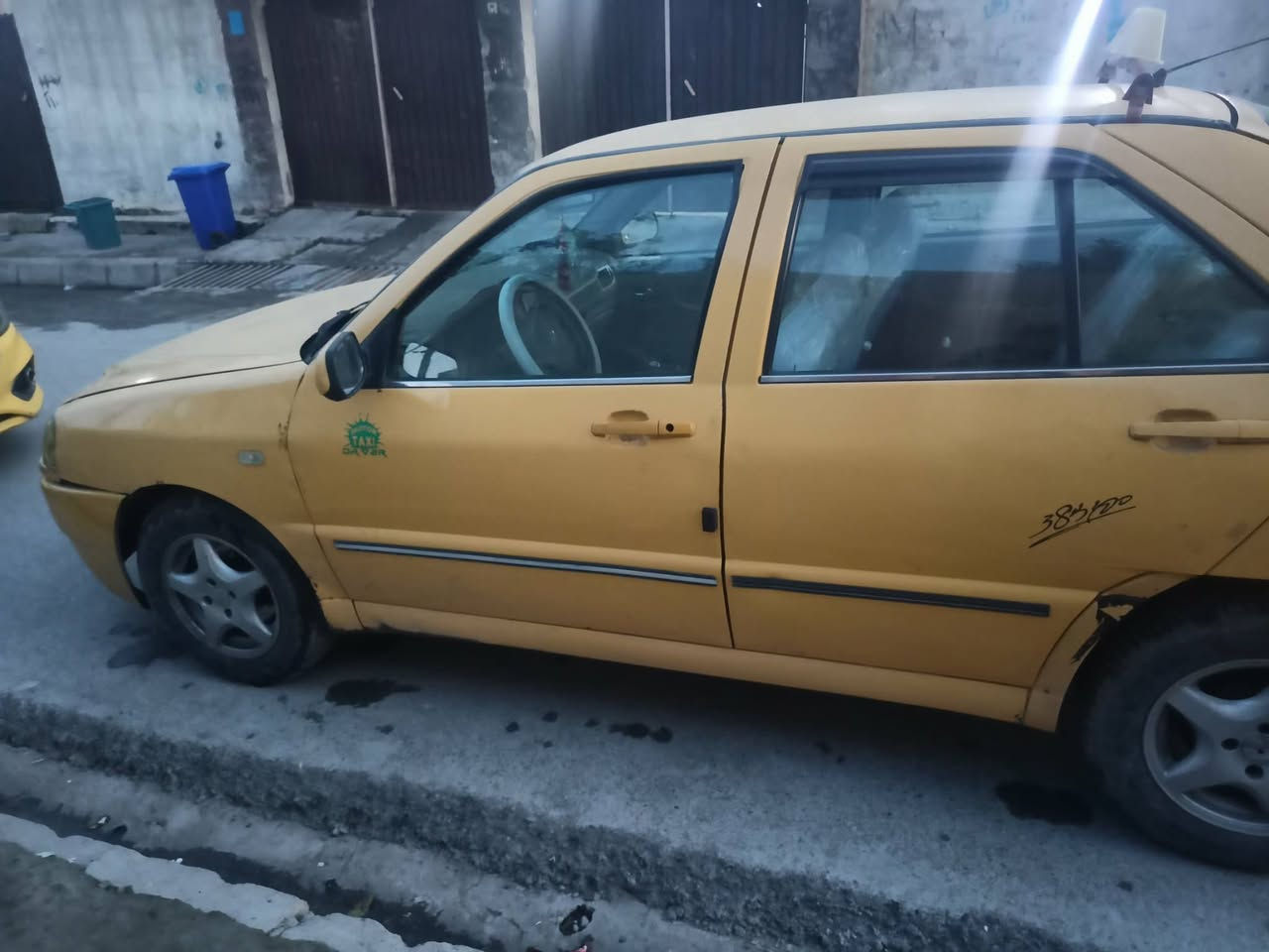 سيارة كوين شيري للبيع السعر 20 رقم احمر نينوى مابيها لاصبخ ولاضرر
عليها هيئة 900 شرط وكالة وتحويل سيارة نضيفه محرك كير فول شرط طخم تايات باتري جديد كوبون بيها طخمها فول دبلات كلو جديد *********** مكاني حي اليرموك
