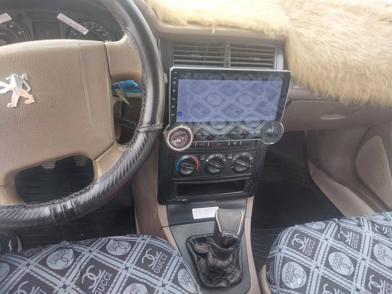 السلام عليكم بيجو لميس مديل 2016 تخم تاير حداديه 75% كير ومكينه مكفول بيه اهلالات الخلفيه رقم انكليزي سنويه 27 السياره حلوه مثل ماواضح باصوره السعر 48 وبيه مجال مكاني الحسينية شارع المكاتب خلف أسواق علوش


**إذا كنت صاحب هذا الإعلان وتريد حذفه لأي سبب، رجاءا أرسل رسالة إلى الدعم الفني**