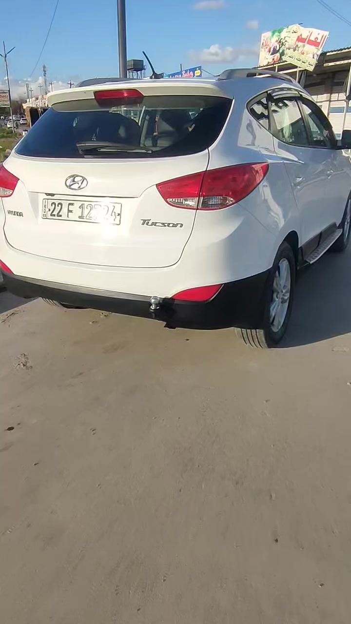 تكسون موديل 13فول بدون ضرر بدون صبغ  مكلف بالنشر رقم صاحب السياره   ***********
