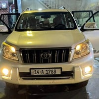 ، لبيع برادو 2011 (لبيع فقط بدون مراوس)ابيض (رقم بصره إنكليزي مميزه )ك...