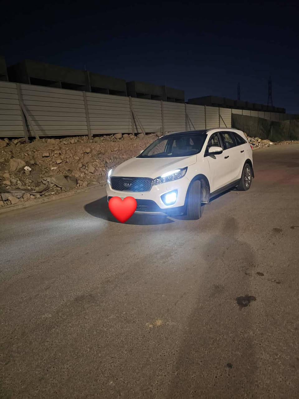 السلام عليكم سورنتو 2018 خليجي فول 1/1 السيارة بيه صبغات رقم بغداد مشروع وطني تحويل ثاني يوم مكاني نجف سعر 180 وبيه مجال بسيط حك الجية للاستفسار ***********
