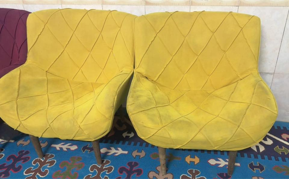 السلام عليكم
قنفات العدد ٣ بسعر مناسب ٣٥ ألف المكان العابچية 
***********
