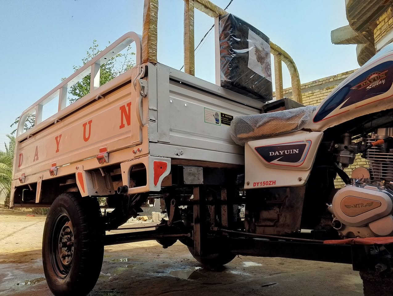 سلام عليكم ستوته للبيع اوراق كامله مديل 10او بديهه21ول باقي كله25برغي مانقصهه من الطول للطول نكره سلف مثل ماتشوف بل صوره كدامك كهربايات كله شغاله سعرهه اب1400او بيهه مجال مكاني شطره ملاحضه مضخم مو وياهه ***********
