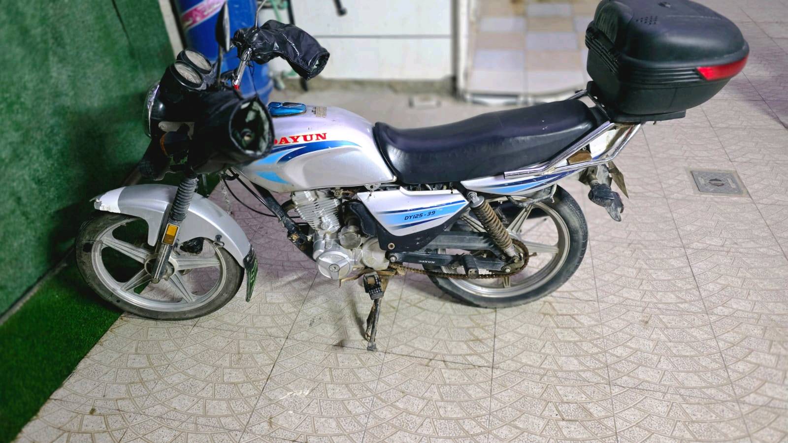 دراجه دايوان عضم أوراق اصولي اراوس عادي 