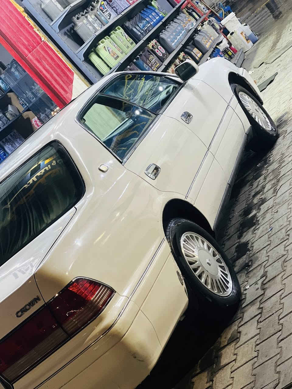 سلام عليكم راس ثور فلات كصه قماره 
رقم كروكك مداور ثاني يوم 
سعر 88 بيه مجال بسيط 
*********** 
نجف
