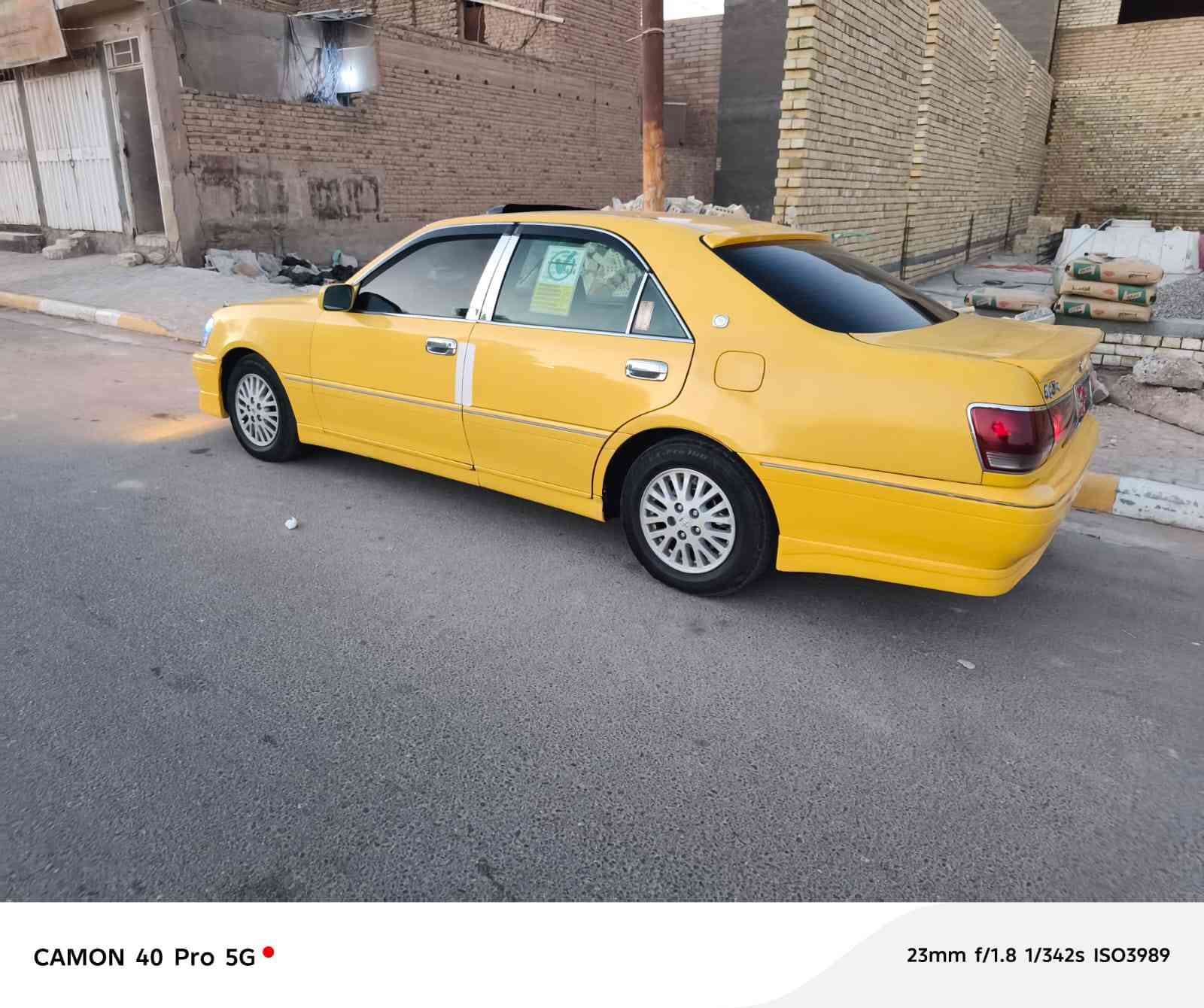 ملكة أجرة للبيع سيارة مكفوله من الكص ونقل جثه ولضربه مكينه وكير جدد تخم تاير تبريد شغال  سيارة مصفره هيئه وضريبه سيارة ضبارة اكامله اصوليه العنوان بصره تنومه سعر 35  رقم بي واتساب ***********
