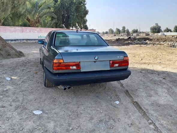 السلام عليكم بي ام دبليو 735موديل 1990مكينه كير كفاله مكفوله من الضربه صدرنص عمر غرفتها 75بل100 كيجات شغاله السياره خير من الله مصبوغه عام بدون ضربه جماليه وبعد حته مامبولشه رقم بغداد ألماني سنويه ل 28 يلا تسقط تحويل مباشر السعر مناسب 39وبيها مجال ***********
