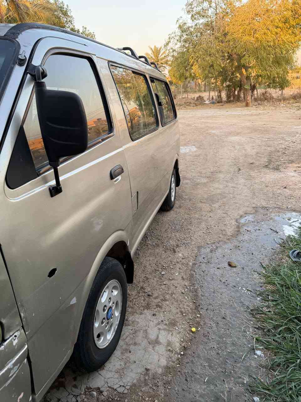 سلام عليكم بريجو موديل 2000سياره بسمي سنويه لل 2030كشنات حويه كير مكيه خير من الله لا تنقيص ولا تبخير سياره جاهزه سبير كهربيات كلهه شغاله بيهه طخه جوه قبق لكاز ترجع برد ما مسويهه سبيدرات بيهه اصلي السعر 70 مكاني بغداد سياحي***********

