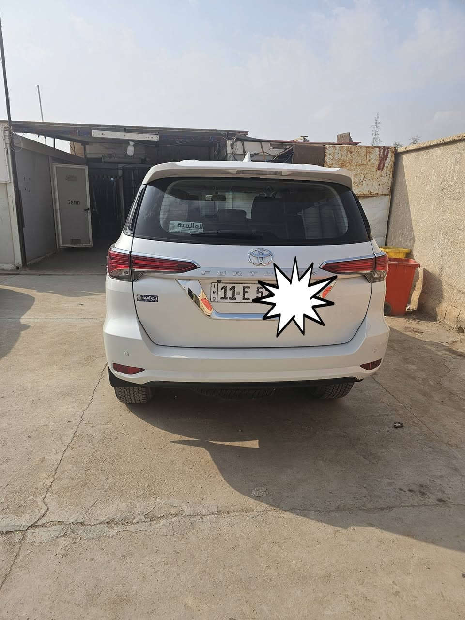 فورتشنر 2024 كفاله عامه 
رقم بغداد  تحويل مباشر 
مواصفات السيارة 
شاشه  كامرة دوارة حساساتات امامي خلفي 
محرك 2700  سلندر 4.     تو ويل 
ماشيه 26000 
7 راكب 3 قطع تبريد تخم تاير 5 ويل كب 
 تبريد امامي خلفي 
سعر 320 بيها مجال قليل  
البصرة  / قضاء الدير 
للاستفسار 
***********
