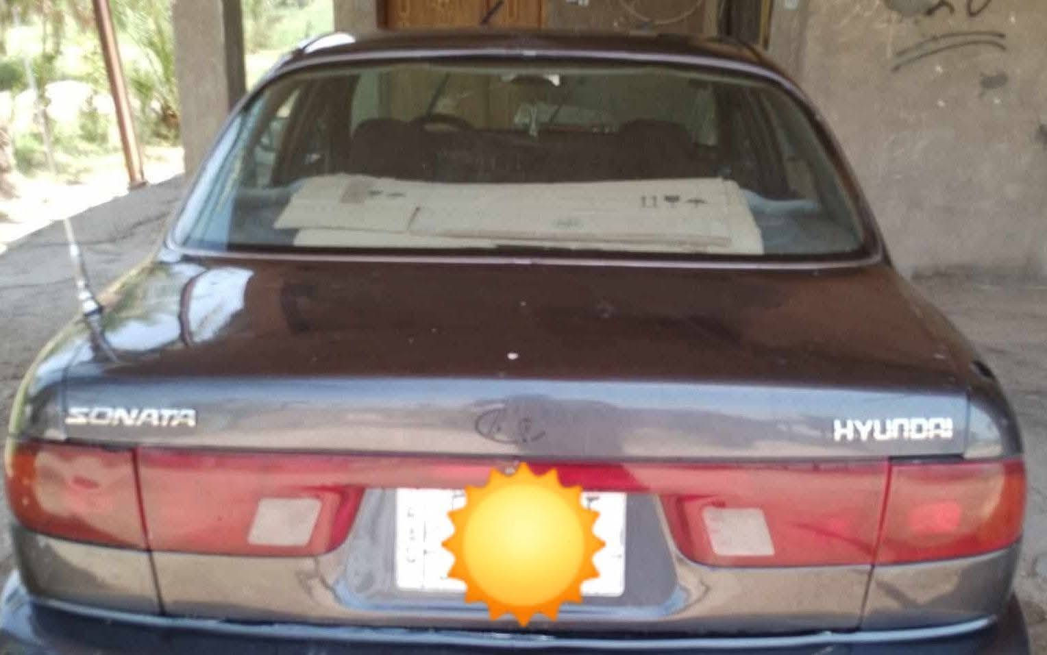 السلام عليكم  للبيع سوناتا 2 موديل ١٩٩٤  بغداد كامله مابيها اي نواقص
تبريد ثلج 
تخم تاير 
مكينه مكفوله
كير مكفول
  السعر 40 وبيهه مجال 
الاتصال    ***********
