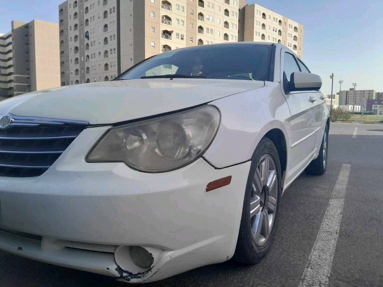 تفاصيل السيارة:  سيارة  C200 كرايسلر سبرينغ موديل 2010
مواصفات السيارة:  فتحة سقف تحكمات ستيرن محرك 6 سليندر 3500 گير اوتوماتيك 
بيها طخطخات بس مواصلة للدواخل والسيارة بيها
تلحيظات + الرقم الماني  
الللون ابيض بي جراد 

للاستفسار:  ***********،  ***********بي واتساب