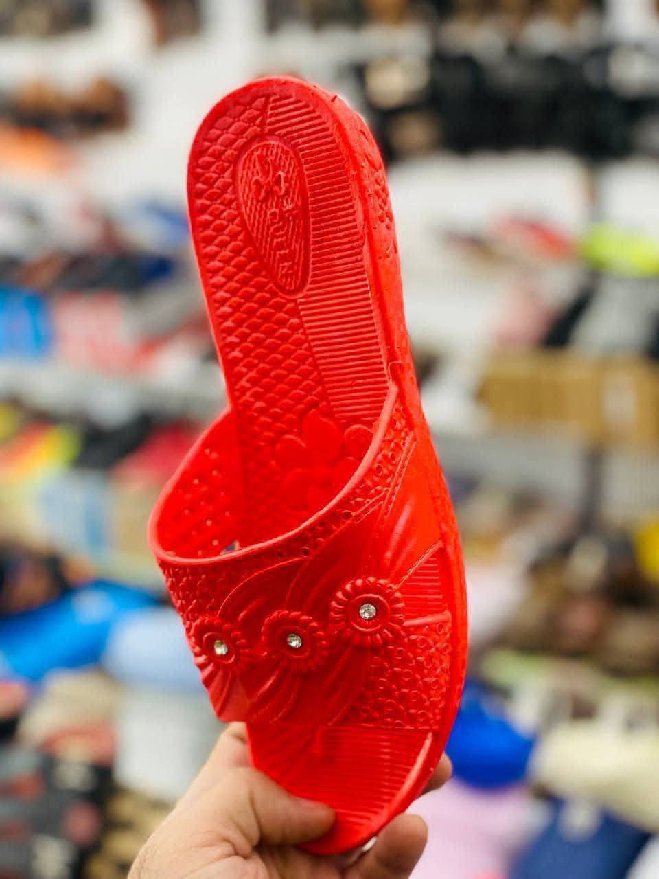 اذا بيتكم سيراميك وتخافين على امج لتتزحلك اخذيلها من هذا لاستيك طبي ربل ضد الماء مانع للتزحلق  السعر الفين 2000 دنار


**إذا كنت صاحب هذا الإعلان وتريد حذفه لأي سبب، رجاءا أرسل رسالة إلى الدعم الفني**