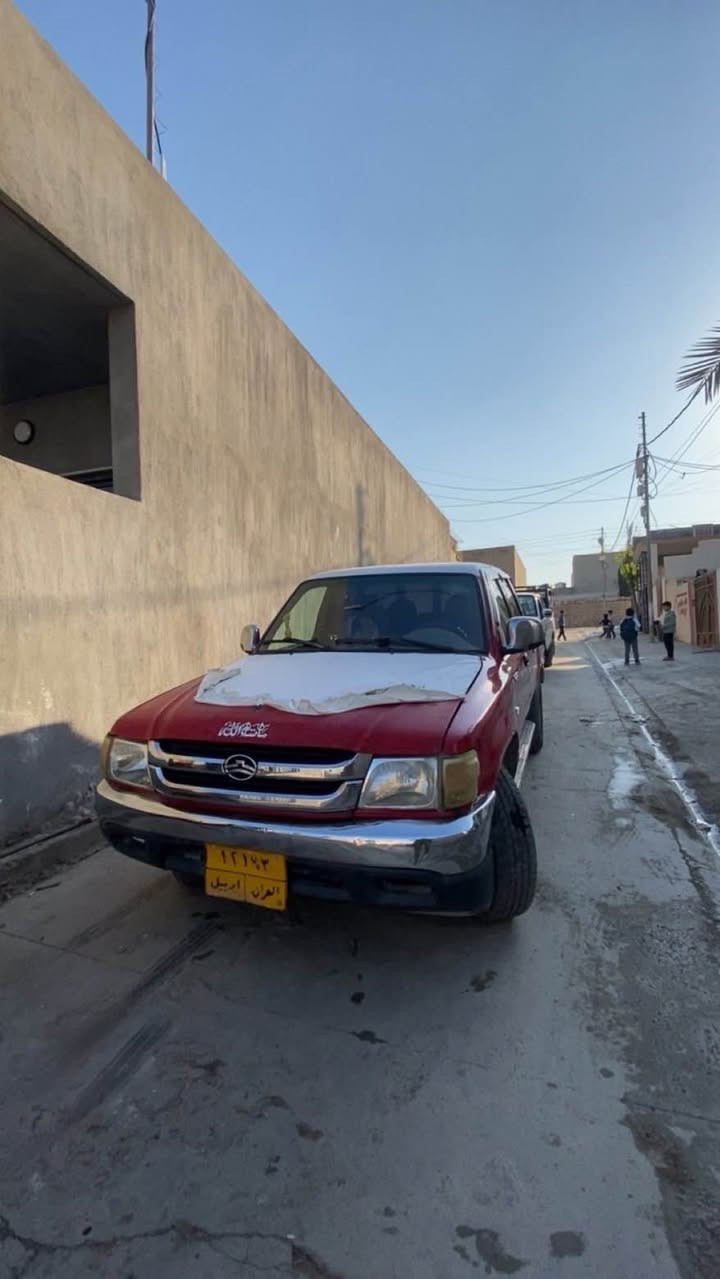 دێر مۆدیل 2012 دو پارچەی سبوخە ١٨٠ هەزار رۆیوە زۆر پاک ماوەتەوە دەعامی لۆ دەعامی بەشەرت *********** Singapore
