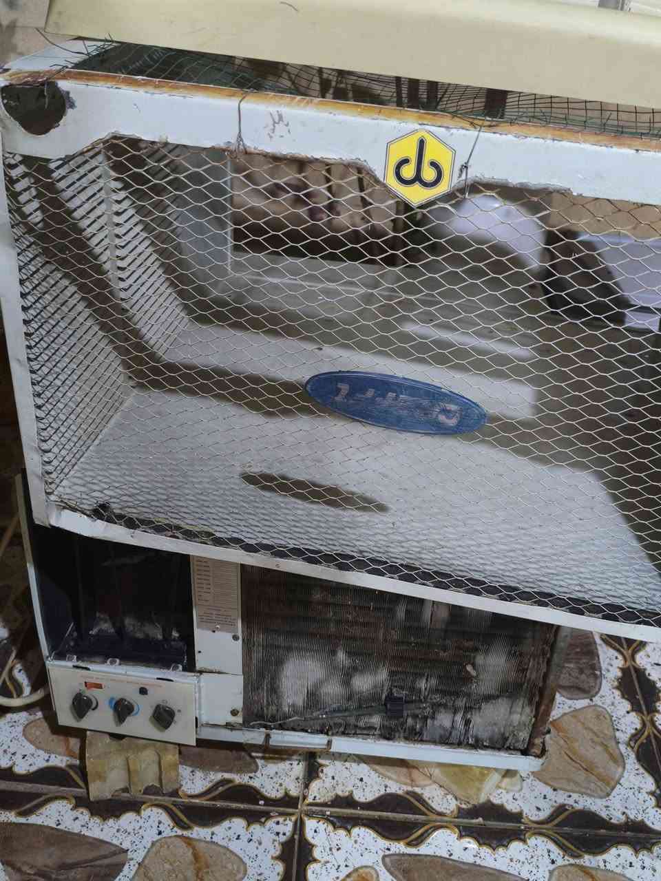 للبيع
فلتر ماي كامل شغال 
مكيف شغال نقص غاز فقط 
طبله حجم جبير طول متر ونص وعرض متر


**إذا كنت صاحب هذا الإعلان وتريد حذفه لأي سبب، رجاءا أرسل رسالة إلى الدعم الفني**