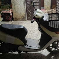 دراجه للبيع أو امراوس بدراجه شحن  شغال باتري جديد  الكابريتر بيه خربطه...