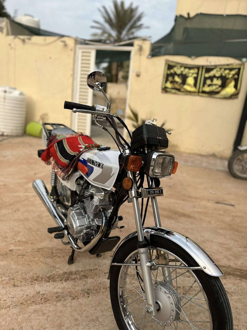 سلام عليكم دراجه اربع كير نامه اصلي شلامجه اصولي اوراق كامله اصولي شاصي ارشه موديل 14 ول تعمير 25 العنوان نجف خلف مسجد السهله السعر 950 للتواصل علا الرقم ***********
