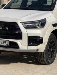 بيكم هايلوكس للبيع موديل 2022 السيارة اخت الزيرو ماشيه   46  6 سلندر ك...