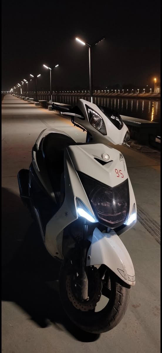 السلام عليكم
دراجه سكنس لد 2016 ياباني قبق نفخ و استاند حساس
دراجه بلاديه مكفوله ما ممدوده سبانه على المحرك تجي وتجيب وياك فيتر تفحص وتاخذه 
بيها زوج تايرات جديده قبل فتره شديتهن وكلج خلفي رياضي ب 60 الف شادلها بلادي 
مكاني الحله مركز المدينه بالقاضيه 
السعر 1600 وبيها مجال


**إذا كنت صاحب هذا الإعلان وتريد حذفه لأي سبب، رجاءا أرسل رسالة إلى الدعم الفني**