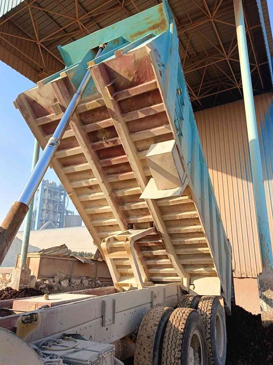 بدي سوري 5ونص اللبيع اسعر 60
رقم الهاتف ***********
