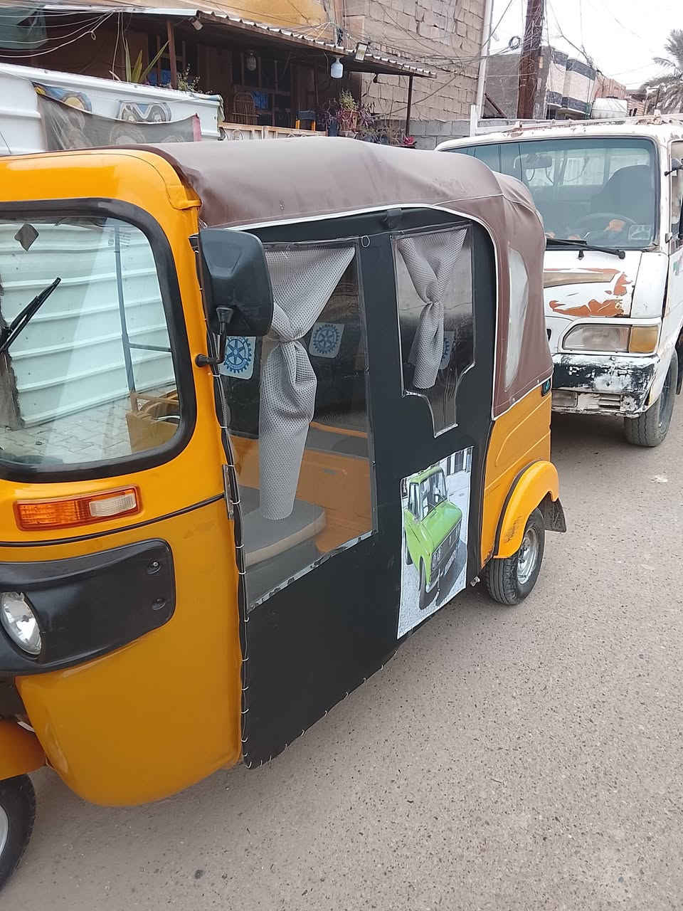 تكتك للبيع 21 شهر 4 رقم انكليزي بغداد مكان لحسينيه السعر 7 و 600 الشراي يتصل عل رقم ***********
