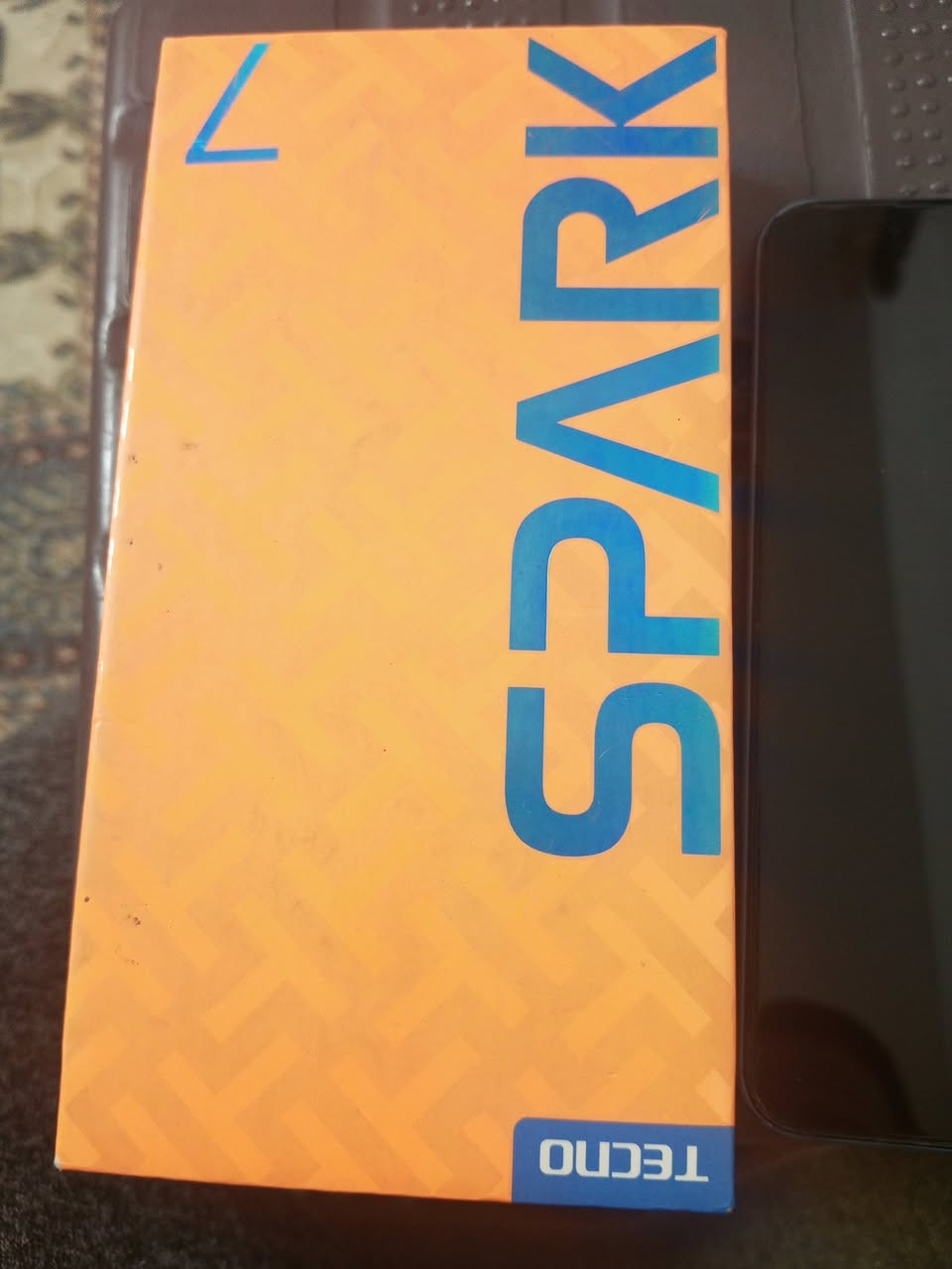 للبيع نظافه 99%
السعر 130 عنواني الدورة شارع 60 
*********** وتس اب
