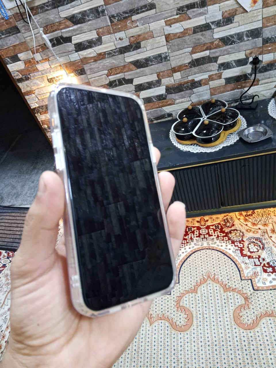 مرخصت الادمن المحترم ايفون 12 عادي ذاكرته 128 بطاريته 82 وتر بروف ضد المي ممفتوح ابد من الباب تاخذو للمراوس ب هونر او للبيع سعر 325 الف بغداد الدوره  ‏‪0787 428 6983‬‏
