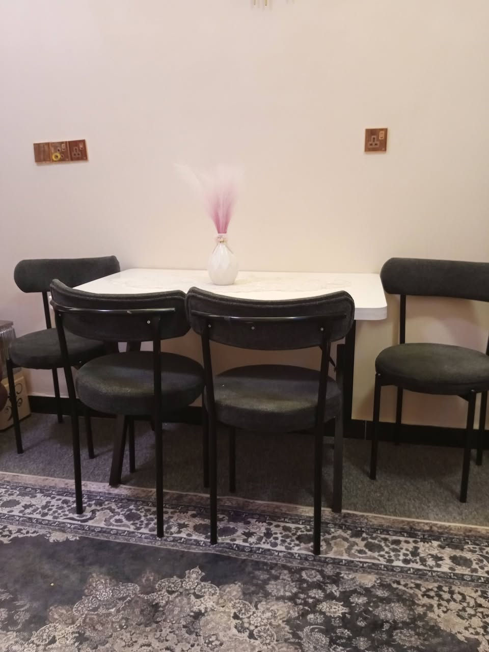 سلام عليكم ميز طعام جديد للبيع سعره 100 مكاني بغداد الزعفرانية نهاية أربع شوارع


**إذا كنت صاحب هذا الإعلان وتريد حذفه لأي سبب، رجاءا أرسل رسالة إلى الدعم الفني**