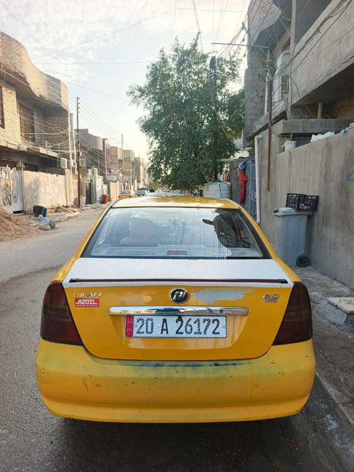 السلام عليكم .. للبيع ليفان 620 موديل 13 رقم ديالى انكليزي
محور كير ومكينة كورلا اوتوماتيك 
🚇 مصفرة هيئة وغرامات 
🚇 السيارة باب وجاملغ يمين صبغ قليل 
🚇 دواخل نظيفه 
🚇 صدر جديد 
🚇 تخم تاير جديد 
🚇 كامله بدون نواقص 

مكانه بغداد  ***********
السعر ( 55 $ ) وبيهه مجال قليل
