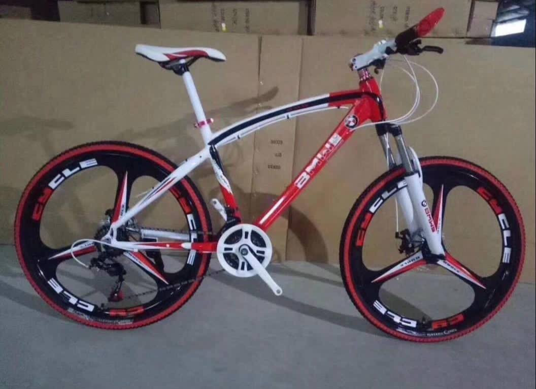 باسكلات للبيع جديد متوفر جميع الاحجام الاستفسار***********واتساب يوجد توصيل جميع المحافظات 
https://www.facebook.com/61562564591516/posts/122137666772418819/
