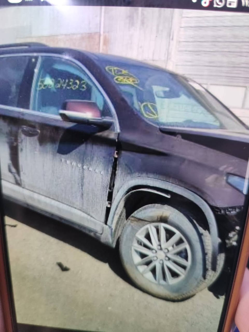 السلام عليكم من رخصت الادمنيه 
شوفرليت  ترفلس موديل 2023
مواصفات Lt فول مواصفات معروفة 
اللون كرزي   

////. السعر  245
 
السياره رقمة بصره
  
كشنات منفصل 
كشنات كهرباء
تحديد مسار 
ويل كب 20 
9 سماعات مع مضخم
مفتاح التشغيل بصمة
3 قطع تبريد 
حجم المحرك 6 سلندر  3600 
ناقل الحركة 9 نمر 

مكلف بنشر مكان السيارة حي الحسين نهاية شارع التاميم قرب صيدلية الحياة 
رقم صاحب السيارة ***********
